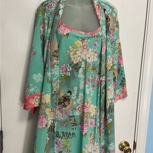 Josie Natori Kimono Robe and Nightgown Set